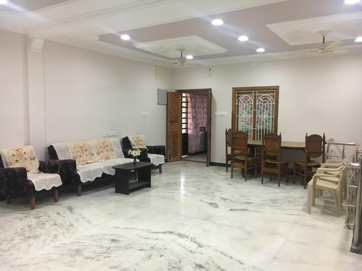 Pleasant Stay Tiruchirappalli エクステリア 写真